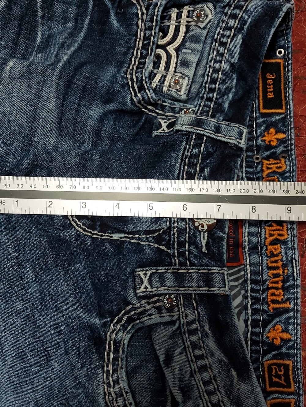 Rock Revival Distressed Cropped Blue Jeans with Embroidered Pockets - Picture 9 of 12